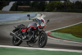 Moto Guzzi V7 Stone Corsa 2024 – H επίσημη παρουσίαση της