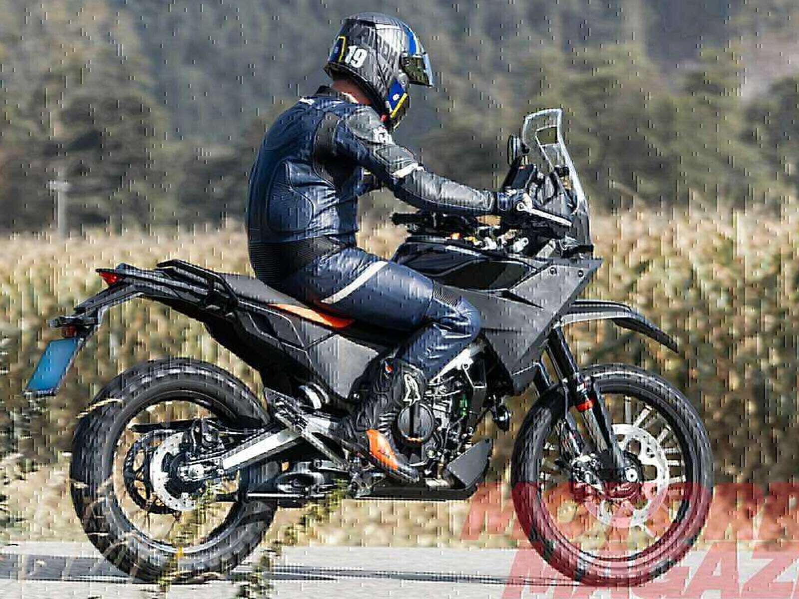 ktm390adv3.jpg