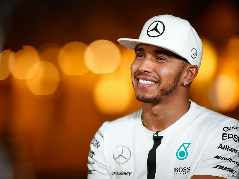 Lewis Hamilton – “Θα ήθελα να οδηγήσω μια μοτοσυκλέτα GP”