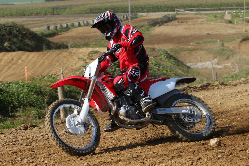 Кроссовый мотоцикл Honda crf450r