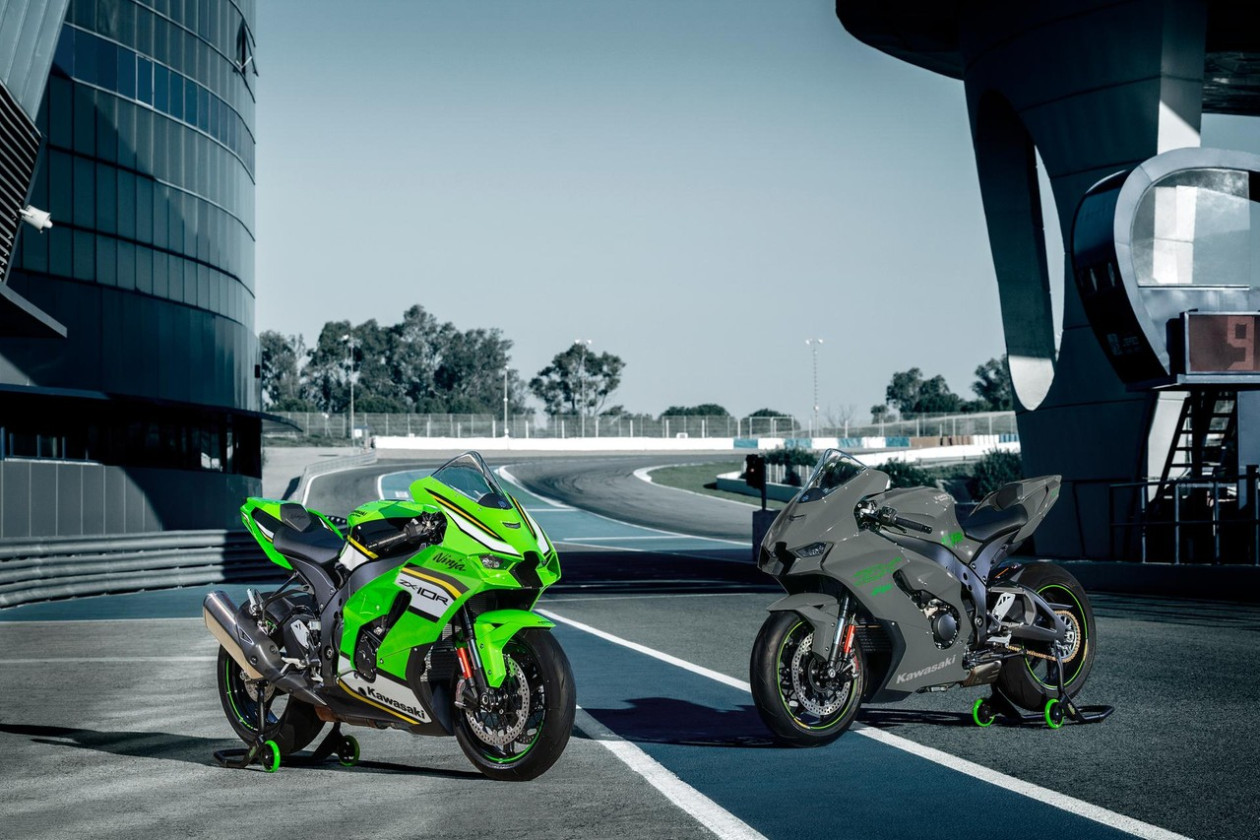 Kawasaki Ninja ZX-10R και ZX-10RR 2025 - Χρωματικό φρεσκάρισμα