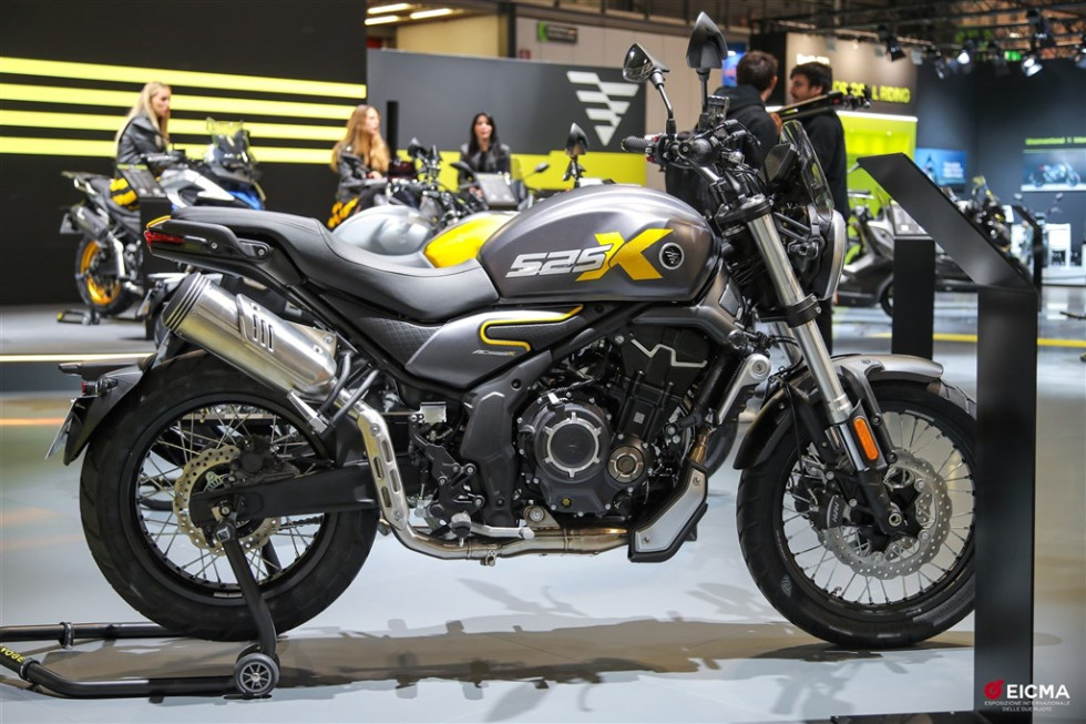 EICMA 2022 – Voge 525 ACX 2023