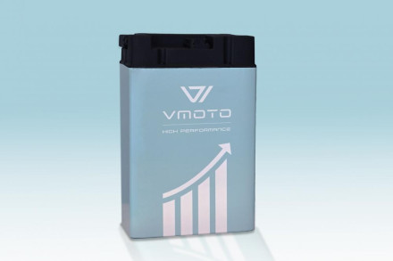 H VMoto παρουσίασε μπαταρίες «υπερταχείας φόρτισης» για ηλεκτρικά δίκυκλα