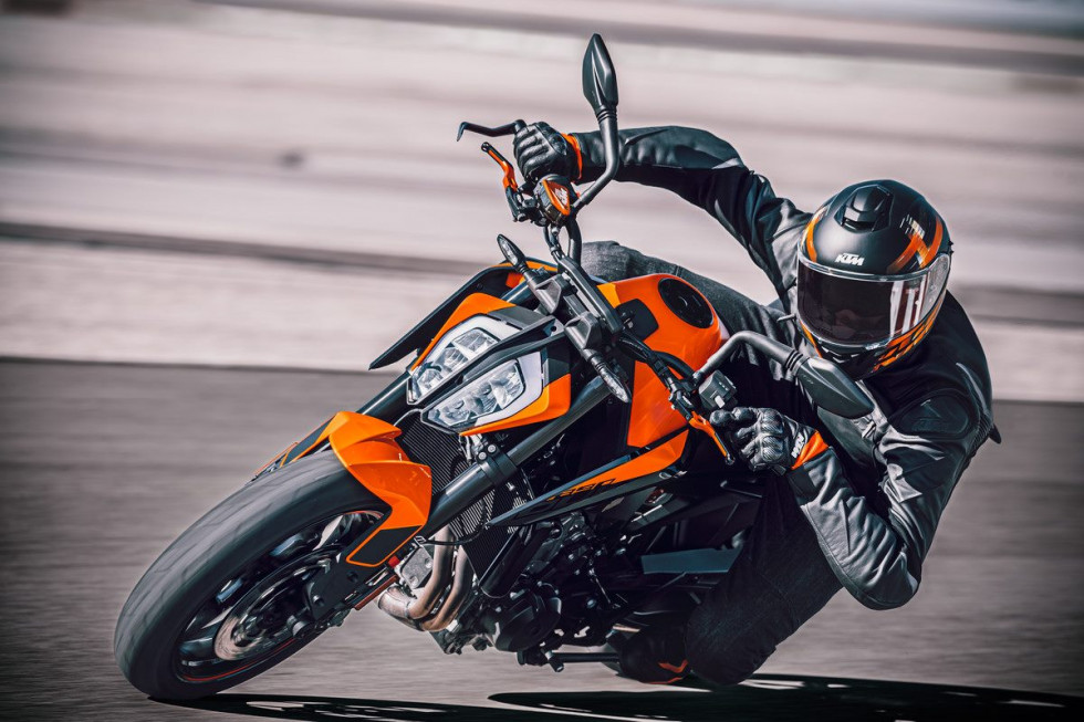 KTM 890 Duke 2021 – Η βασική έκδοση του Νυστεριού