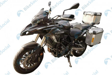 Benelli TRK 502 - Ανανεωμένο μοντέλο στα σκαριά (UPD)