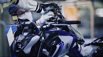 Yamaha MT-09 2021 - Δείτε την να κατασκευάζεται - Video