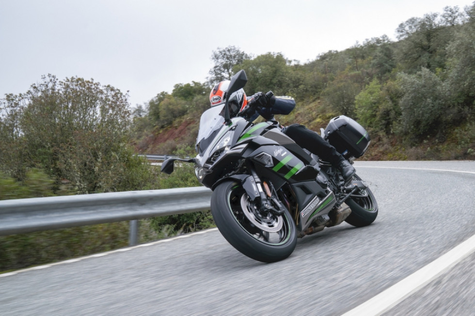 Test – Kawasaki Ninja 1000SX 2020 – Αποστολή στην Ισπανία