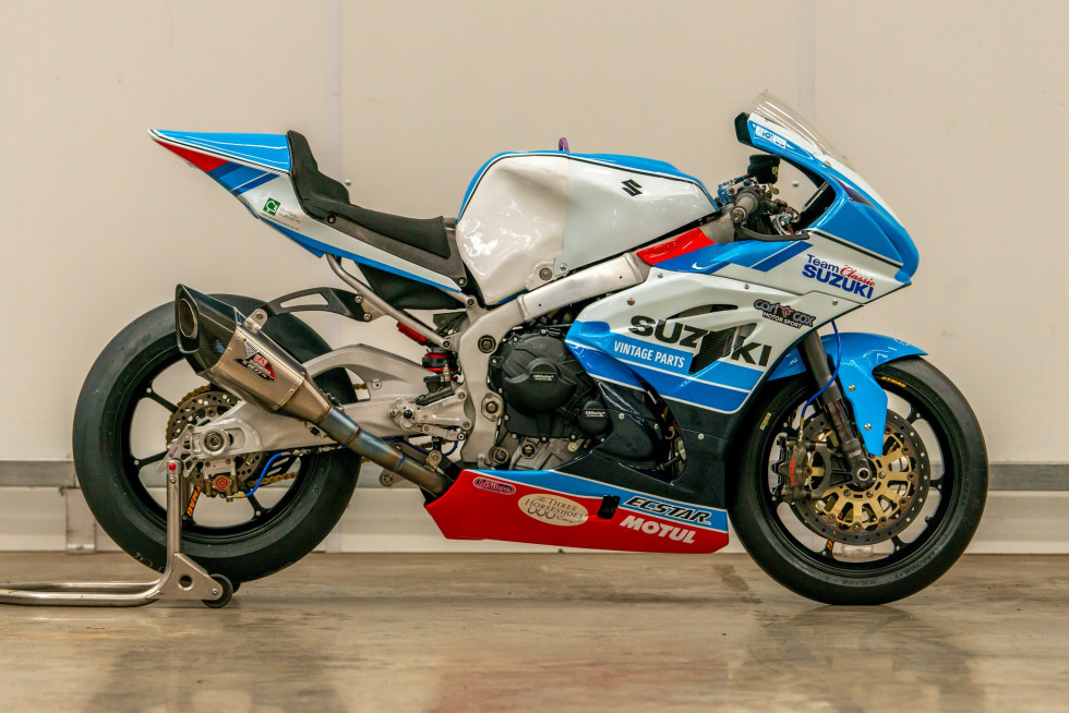 Team Classic Suzuki - Από το Clasicc TT στο IOMTT με δύο φοβερά GSX-R1000!