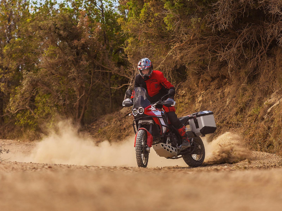 Ducati DesertX Discovery - Η "full extra" έκδοση