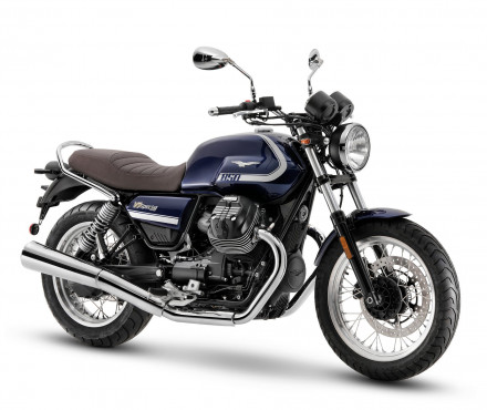 Moto Guzzi V7 2021 - Δυνατότερη κατά 25% και βελτιωμένη παντού!