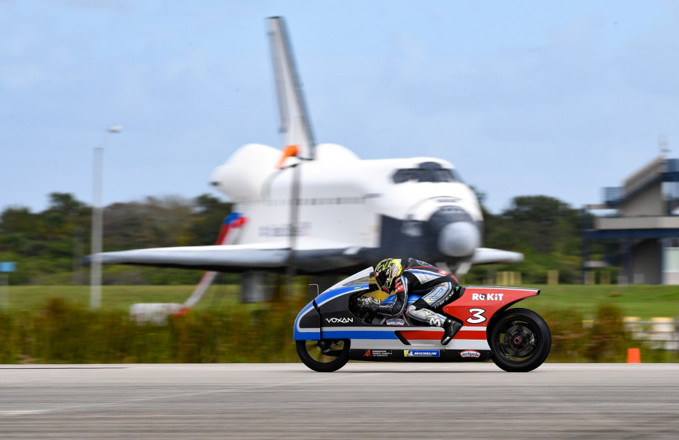 455.737 km/h – Voxan Wattman και Max Biaggi γράφουν 21 νέα παγκόσμια ρεκόρ [Βίντεο]