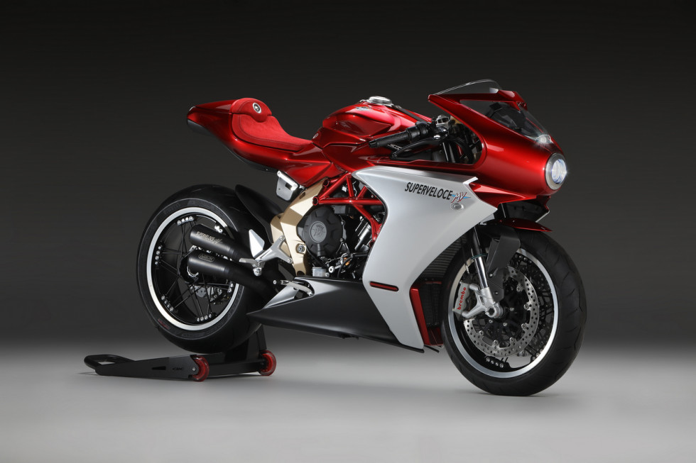 MV Agusta Superveloce 800 – Σχεδιαστικό αριστείο για τη Λομβαρδία