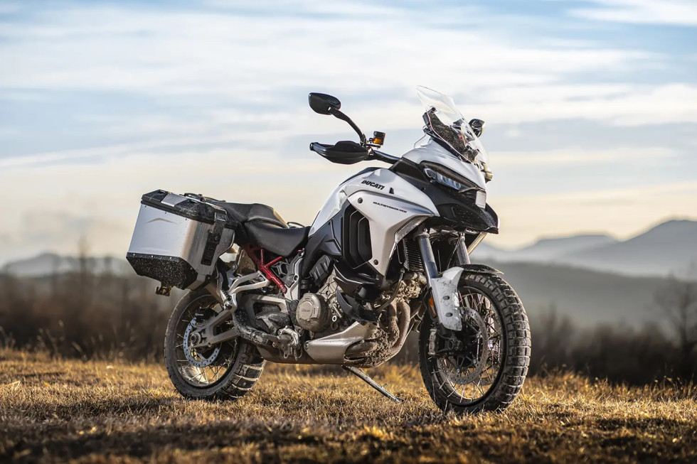 Ducati Multistrada V4 2024 - Έρχεται νέα έκδοση Grand Tour