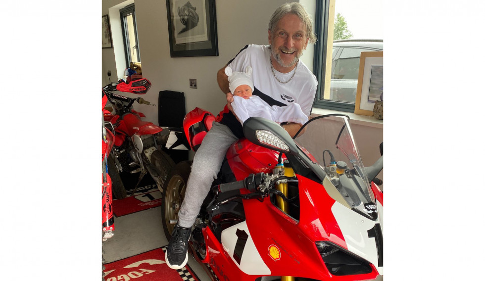 Carl Fogarty - Έγινε παππούς!