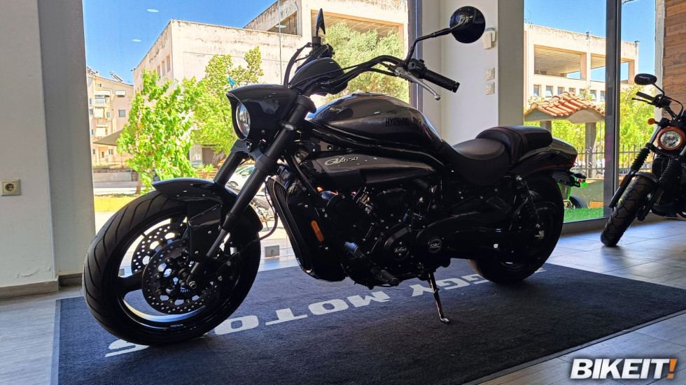 Hyosung GV650 – Πρώτη εμφάνιση στην Ελλάδα, το είδαμε από κοντά