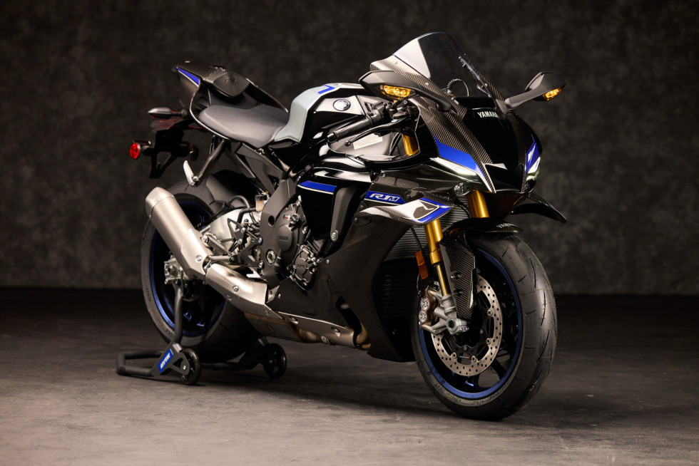 Yamaha R1 και R1M 2025 – Οι Αμερικανοί θα τα απολαύσουν και φέτος