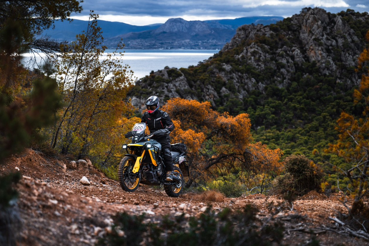 Από το Γραφείο στο 24hrs Hellas Rally με το Suzuki V- STROM 800 DE