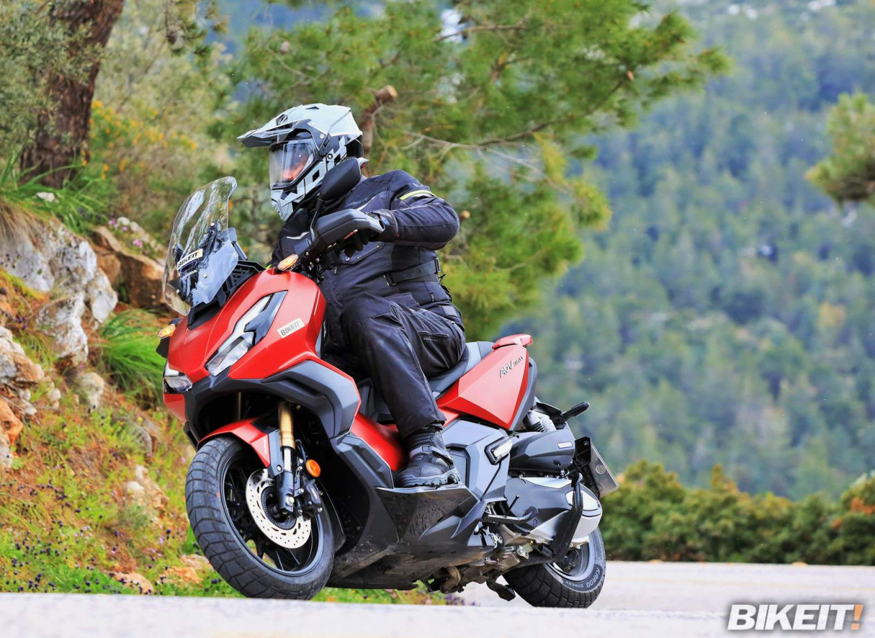 Test - Honda ADV 350 (2022)