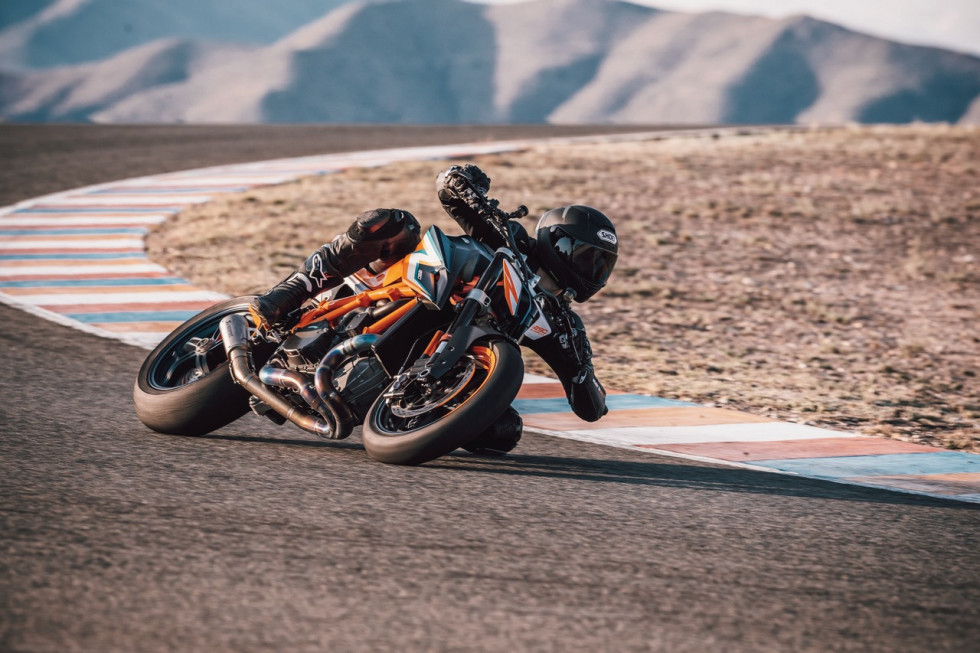 Έρχεται το KTM 1290 Super Duke RR