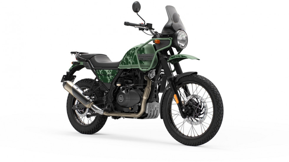 Η Royal Enfield εξελίσσει το Himayalan 650 στην Αγγλία