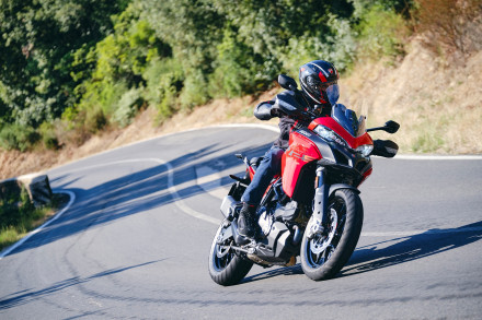 Ducati Multistrada V2 και V2S με όφελος 1.500!