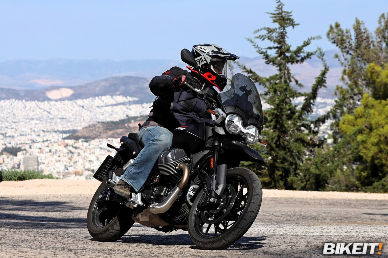 Test - Moto Guzzi V85 Strada 2024