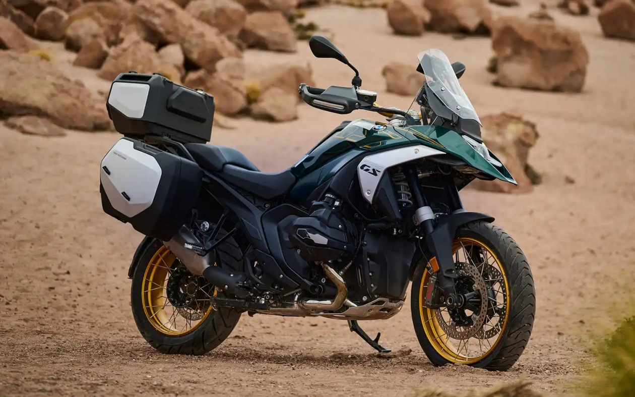 BMW R 1300 GS 2025 – Αυτόματο κιβώτιο ASA και στο «απλό» GS