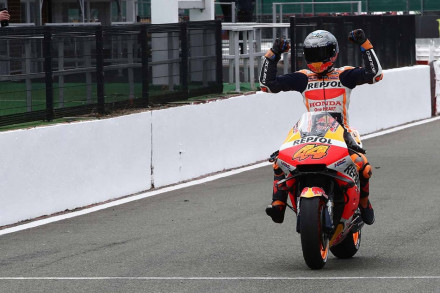 MotoGP Silverstone ΚΑΤ: Ο Pol Espargaro πήρε μια εκπληκτική pole position!