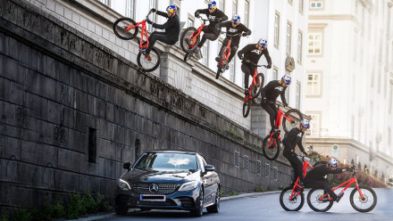 Wibmer&#039;s Law: O Danny Macaskill βρήκε αντίπαλο - Τρελό Video