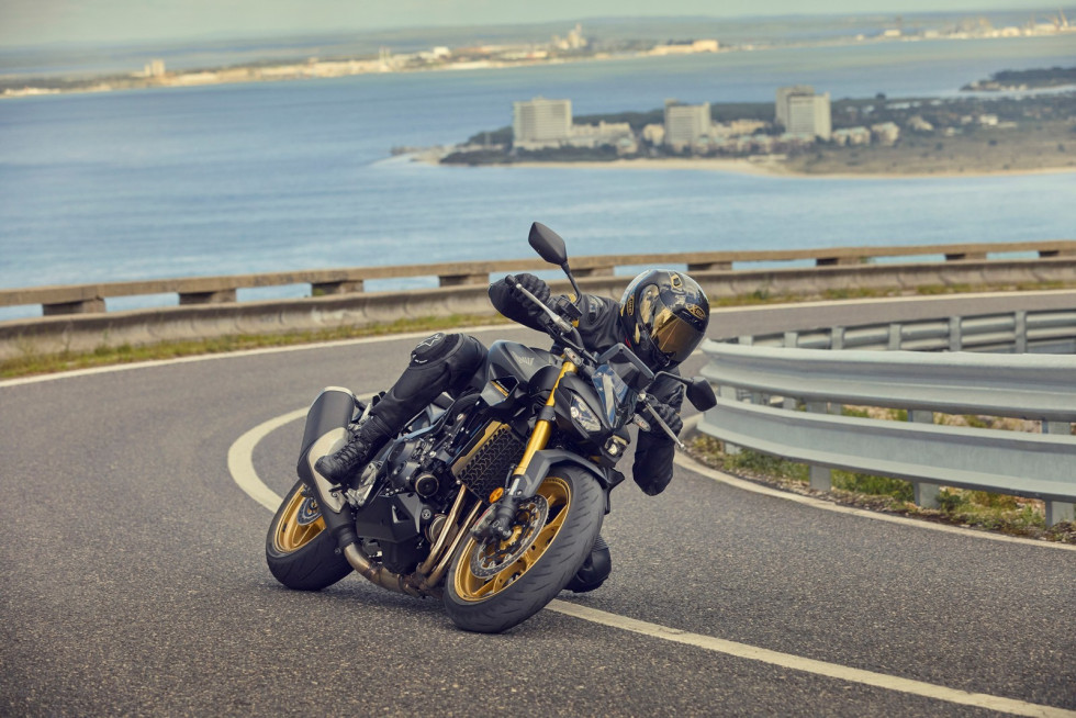 Honda CB1000 Hornet SP 2025 - Περισσότερη δύναμη, ανώτερος εξοπλισμός