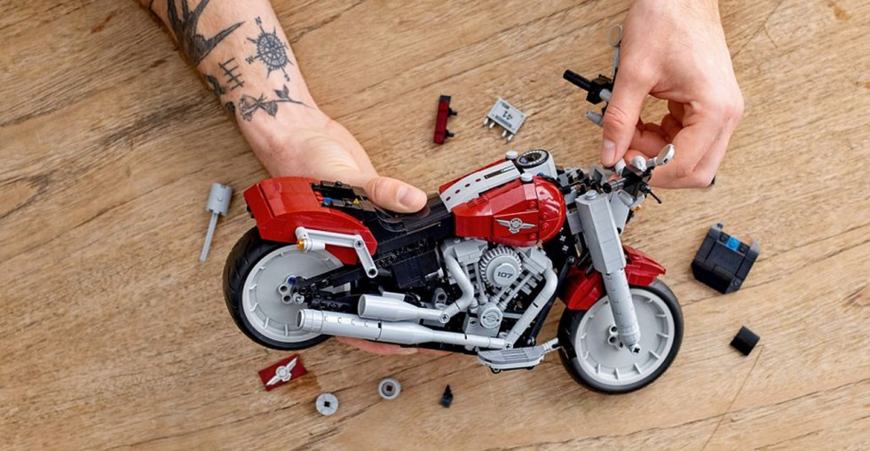 Harley-Davidson Fat Boy by Lego Creator - Είστε έτοιμοι για hardcore συναρμολόγηση;!