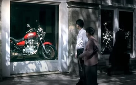 Royal Enfield – Η ολίγον «body horror» διαφήμιση της από το 2007, που βραβεύτηκε!