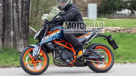 Νέο KTM 390 Duke - Δοκιμάζεται στο δρόμο χωρίς καμουφλάζ!