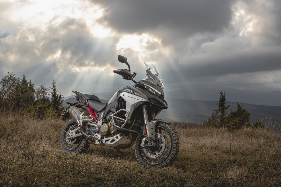 Ducati Multistrada V4 2021 – Διαθέσιμη στην Ελλάδα, αυτή είναι η τιμή της