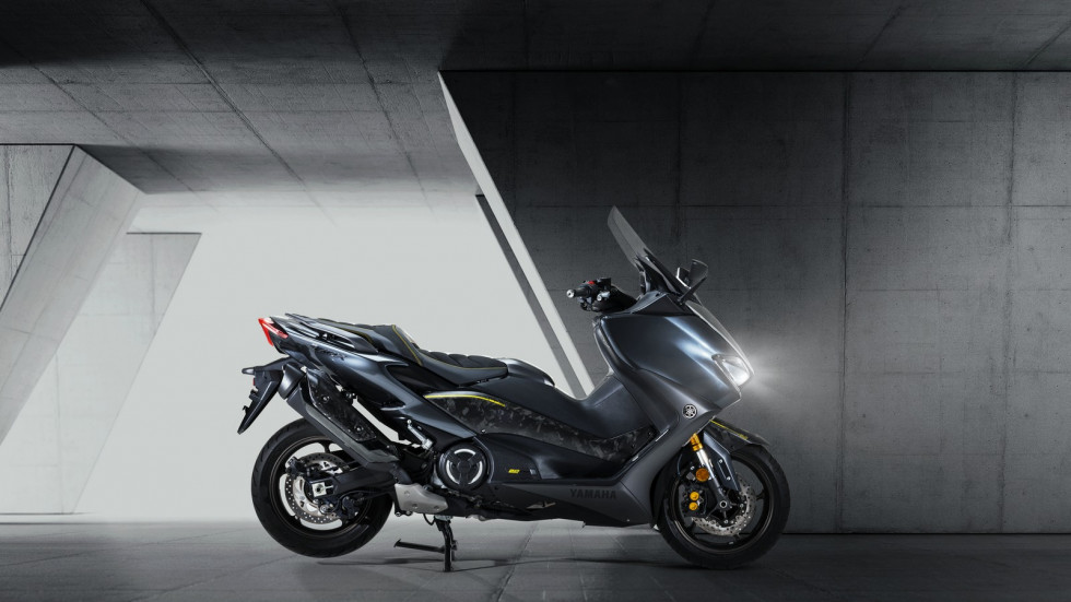 Yamaha TMAX 20th Anniversary 2021 – Επετειακό και όποιος προλάβει