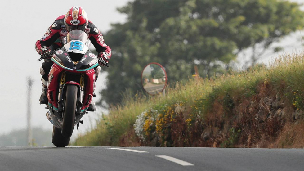 Road Racing, James Cowton – Μια βλάβη στα ηλεκτρονικά του κόστισε τη ζωή