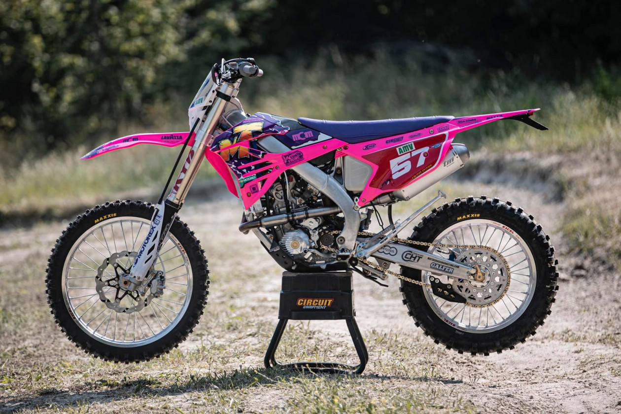 TM Racing Enduro Pink Limited Edition 2023 BIKEIT   E582faa51597b6bf3564c4eddbe9e5d6 XL 