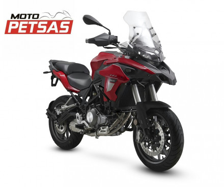 Benelli TRK502 με έως 24 άτοκες δόσεις στη Moto Petsas